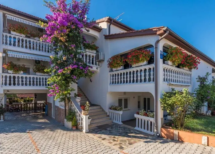 Апартаменти House Lucija Пореч