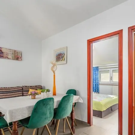 House Lucija * Πόρετς