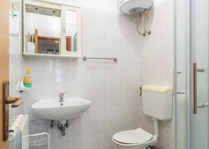 Apartament House Lucija