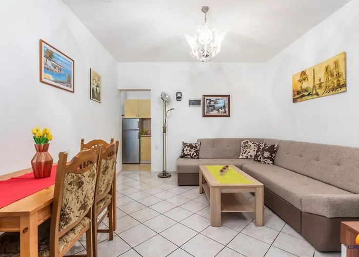 House Lucija Apartament